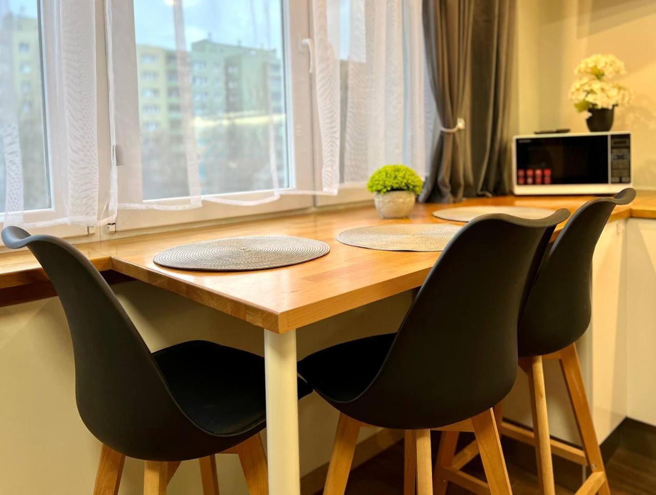 Apartament K22 Airport Chopin B